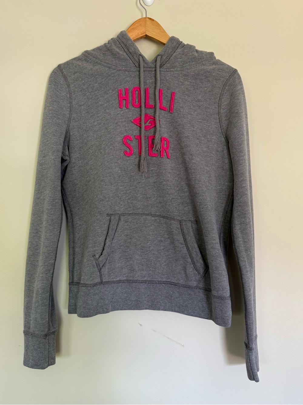 Hollister California Gray Pullover Hoodie Sweatshirt Large Y2K Pink Logo Sz L